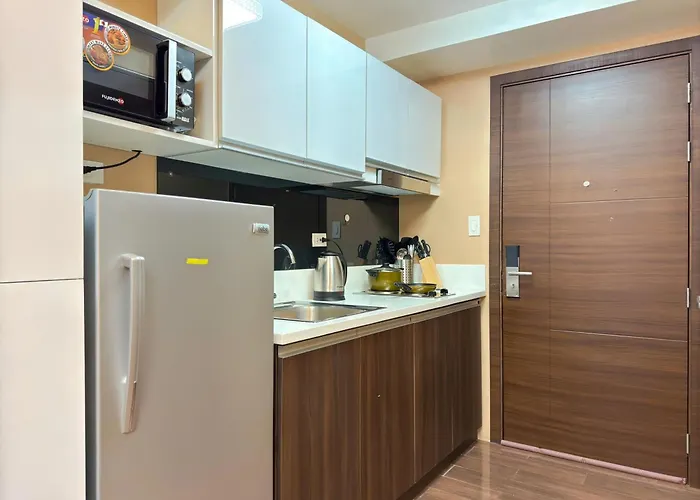 1br Makati, Air Residences M005 Apartment